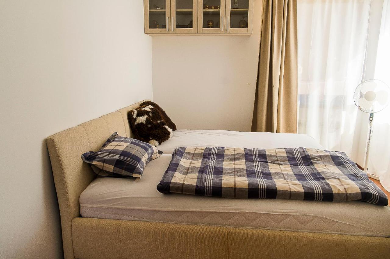 Panorama Apartman 44-C โดโนวาลี ภายนอก รูปภาพ